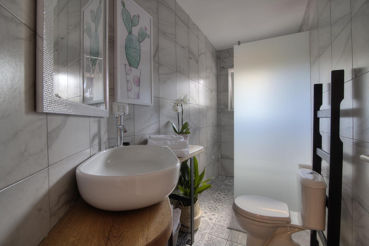 Apartments Lola Zengg Kültér fotó