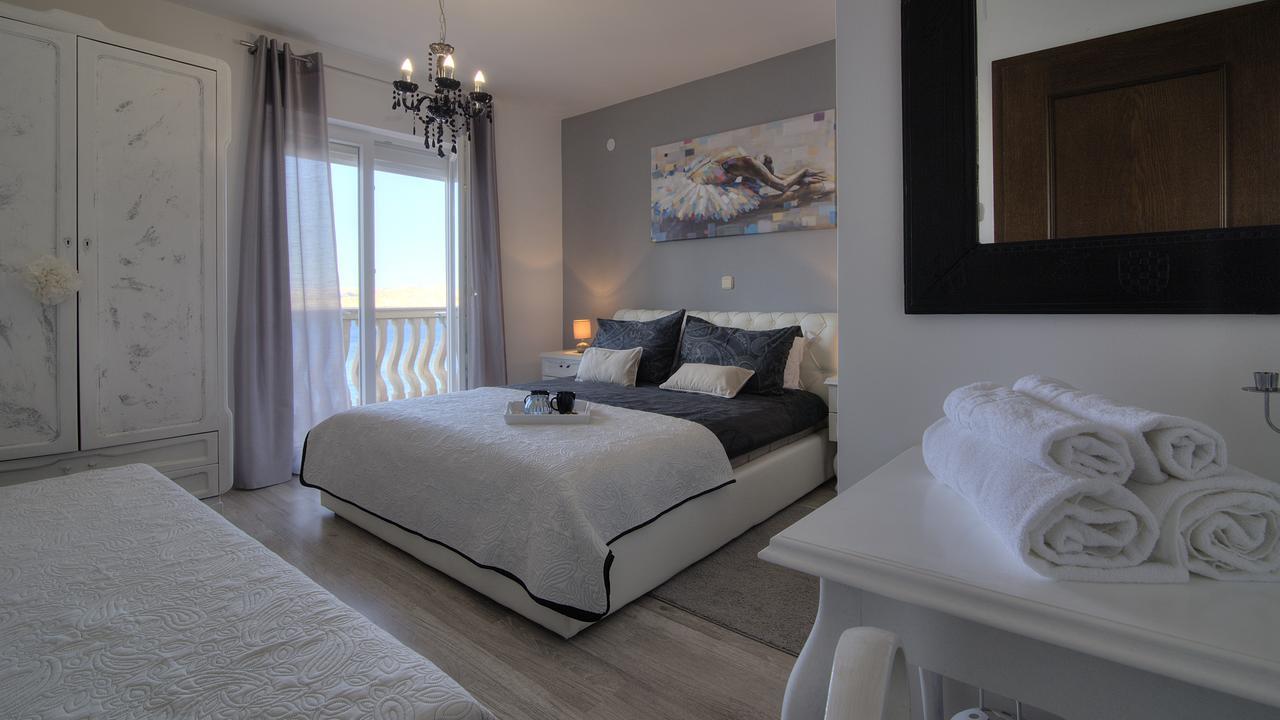 Apartments Lola Zengg Kültér fotó